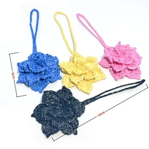 Adornos colgantes de flores de rafia 3D hechos a mano, dijes florales multicapa para bolsos, para decoración - Product Image 2