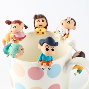 6 pièces/ensemble petit artisanat <span class=keywords><strong>Crayon</strong></span> Shin-chan Anime figurine ensemble jouets Collection modèle ornements cadeau tasse accessoires 3 ~ 5cm - Product Image 1