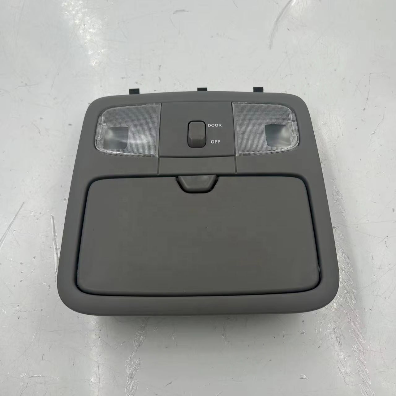 In Stock Brand New Gray Color Reading Light Ceiling Lamp for Toyota Prado LC120 2003 2009 Car Interior Accessories