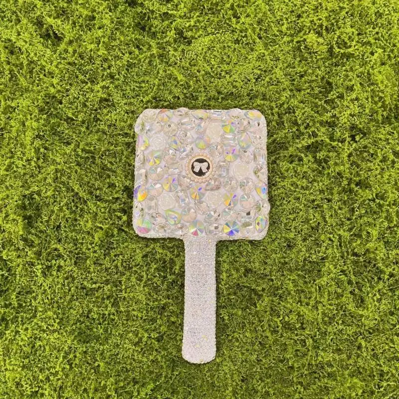 Miroir de maquillage à main Miroir de courtoisie en diamant scintillant Miroirs à main cosmétiques en plastique avec strass