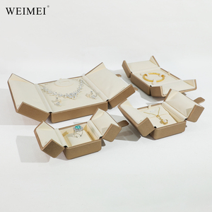 WEIMEI - Caja de Joyería de Piel Sintética Cepillada de Alta Gama con Detalles en Dorado para Anillos, Collares, Pendientes y Conjuntos de Joyería - Product Image 1
