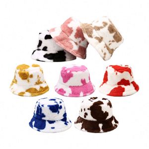 Sombreros de Pescador con Estampado de Vaca, de Piel Sintética, para Invierno, Estilo Vintage, a la Moda, para Mantener el Calor al Aire Libre - Product Image 1