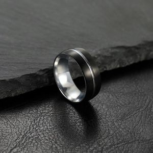 Anillos de Boda de Carburo de Tungsteno para Mujer y Hombre, Anillos de Acero Inoxidable de 8 mm de Ancho para Hombre y Mujer, Anillos de Boda para Hombre que Nunca se Desvanecen - Product Image 3