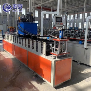 Machine de formage de colonnes d'étagères contrôlée par PLC automatique avec boîte de vitesses et moteur - Product Image 2