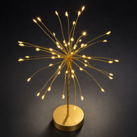 Lumière de table moderne en forme de branche d'arbre d'or avec fil de cuivre blanc chaud, thème féerique pour la décoration de Noël à la maison
