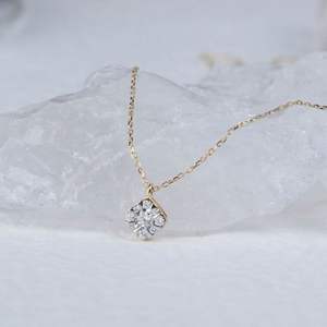 <span class=keywords><strong>Chris</strong></span> April venta al por mayor oro sólido diamante Natural redondo brillante corte bicolor rombo joyería colgante collar - Product Image 2