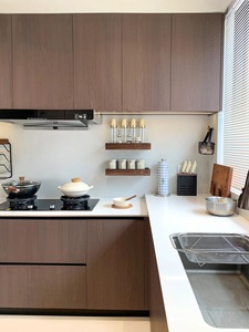 Set di Mobili da <span class=keywords><strong>Cucina</strong></span> in Legno dal Design Moderno Disponibili con Colori e <span class=keywords><strong>Dimensioni</strong></span> Personalizzabili - Product Image 5