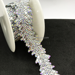 TR038 Nouveaux accessoires vestimentaires faits à la main, motif en strass de <span class=keywords><strong>pierre</strong></span> de cristal colorée, technique de pose à chaud foncée, <span class=keywords><strong>pierre</strong></span> pour chaussures - Product Image 5