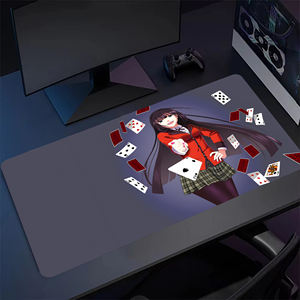Tapis de Souris Esthétique Anime Filles Rouge et Noir, Grand Tapis de Bureau Gaming Motif Cartes à Jouer, Antidérapant en Caoutchouc Style Dark Academy pour PC - Product Image 4