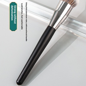 Brocha de base en forma de gota de cabeza oblicua grande brocha de maquillaje de cara suave para corrector de crema BB herramientas de maquillaje de <span class=keywords><strong>ojos</strong></span> no comer polvo - Product Image 4
