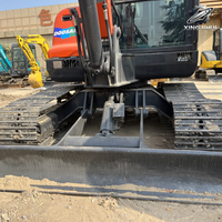 Vente Flash : Excavatrice sur chenilles Doosan DX60 d'occasion, 6 tonnes, système hydraulique complet, bon état, livraison rapide, expédition mondiale