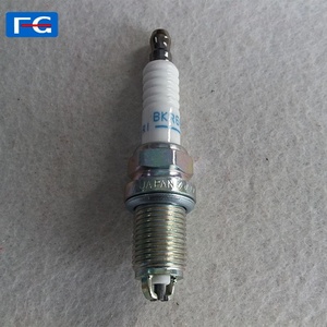 Bougies d'allumage automobile à trois pôles de qualité supérieure BKR6EKUB OEM 101000035HJ en alliage de nickel pour moteurs <span class=keywords><strong>Audi</strong></span> <span class=keywords><strong>A4</strong></span> A6 - Product Image 2