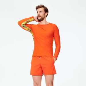 Prix de gros – Nouvelle collection été : T-shirt de sport à manches longues personnalisé avec logo, impression par sublimation, en polyester/spandex, pour homme (Rash Guard) - Product Image 1