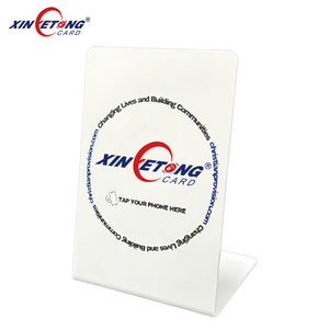 Molde <span class=keywords><strong>gratis</strong></span> 150*100MM NFC sin contacto <span class=keywords><strong>Google</strong></span> <span class=keywords><strong>Play</strong></span> Tarjeta <span class=keywords><strong>de</strong></span> regalo <span class=keywords><strong>Google</strong></span> Review Tap Display Stand - Product Image 1