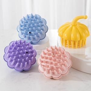 FIORTIA 2026 Brosse à shampooing en forme de citrouille à dents souples, double usage humide/sec, brosse de massage du <span class=keywords><strong>cuir</strong></span> <span class=keywords><strong>chevelu</strong></span> à coussin d'air pour hommes et femmes, usage domestique - Product Image 2