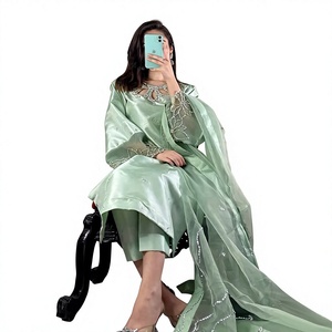 Collection de Salwar Kameez Indiens Prêts-à-Porter avec Broderies Frontales, Perles et Paillettes pour Femmes – En Stock, Échantillon Disponible en 7 Jours - Product Image 1