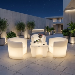 Fauteuil LED Lumineux Simple en Plastique PE RGB Rechargeable Étanche IP65 – Mobilier LED pour Bar, Hôtel, Terrasse, Fête - Product Image 3