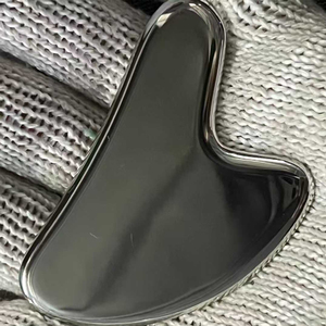 Herramienta Gua Sha de Metal en Forma de Corazón Color Oro Rosa DF959, Tabla Ergonómica para Masaje Corporal - Product Image 6