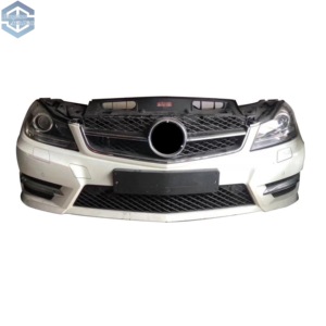Paraurti anteriore C63 Amg W204 paraurti auto aggiornamento Kit carrozzeria per <span class=keywords><strong>Mercedes</strong></span> W204 2012 2013 <span class=keywords><strong>2014</strong></span> - Product Image 2