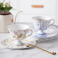 Nouveau modèle européen Deluxe Floral Afternoon Tea Ensemble tasse à thé et soucoupe en céramique