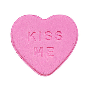 Texte personnalisé Organic Kiss Me Bath Fizzies Bombes de bain en forme de coeur Private Label OEM pour les enfants - Product Image 6