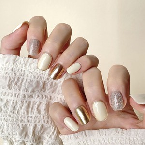 Ongles à presser en <span class=keywords><strong>gel</strong></span> UV faits main au design original, courts, couleur unie, <span class=keywords><strong>faux</strong></span> ongles amovibles, vente en gros, pointes d'ongles à presser dorées et argentées - Product Image 4