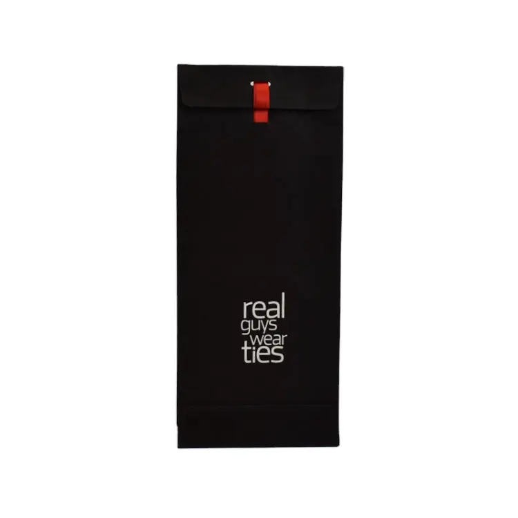 Sac En Papier คราฟท์สีดำผูกถุงแพคเกจที่มีริบบิ้นสีแดงง่ายต่อการใช้แบนด้านล่างที่กำหนดเองผูกถุงกระดาษ