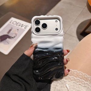 Étui de téléphone en TPU de qualité supérieure avec dégradé noir et blanc contrasté pour 16 Pro Max avec cordon, protection 360°, antichoc - Product Image 2