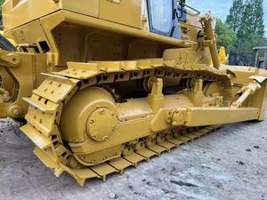 Tractor de cadenas Cat D7G para limpieza de terrenos en sitios de construcción con cuchilla semicircular de alta penetración y cabina cómoda - Product Image 4