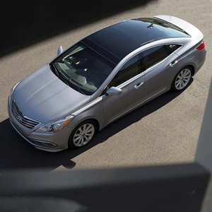 Para Hyundai Azera 2011, de 4 puertas sedán de lujo, techo solar panorámico de 2,4 L, Interior oscuro, tienda en línea izquierda, coche de <span class=keywords><strong>segunda</strong></span> <span class=keywords><strong>mano</strong></span>, precio bajo - Product Image 4