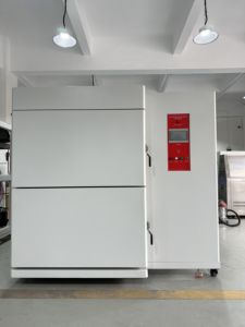 Probador de choque térmico de batería de tres cámaras | Equipo de prueba de Ciclismo de temperatura rápida | Cumple con IEC 62133, UN38.3 - Product Image 5