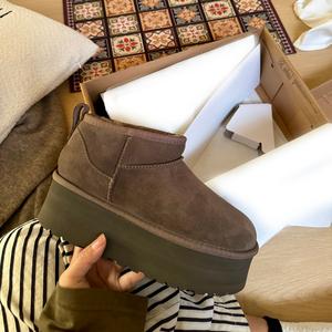 Chaussures en cuir et laine de haute qualité OEM, à semelle épaisse, plateforme haute, bottes de neige pour femmes, chaussures décontractées confortables pour l'hiver - Product Image 5