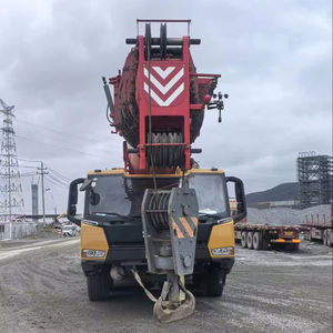 Grúa sobre Camión SAN Usada 2024 de 200t STC2200/STC800E5/STC550T5/STC250H con Motor, Caja de Cambios, Bomba Hidráulica y Rodamientos - Product Image 1