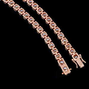 สร้อยคอเทนนิสทรงเหลี่ยมเจียระไนแบบบริลเลียนท์ ชุบทองคำขาว 18K ประดับเพชรโมอิสซาไนต์ VVS ขนาด 5 มม. เงินแท้ 925 สำหรับทุกเพศ สไตล์ทันสมัย ขายส่งจากโรงงาน - Product Image 3