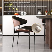 Italienischer Minimalistischer Designer-Esszimmerstuhl Neuer Stil Villa-Insel-Theke Hochwertige Haushaltsmöbel Stahl-Restaurantmöbel