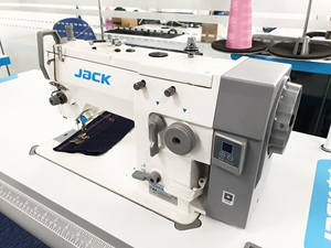 Machine à coudre électrique Jack JK20U MODEL, point droit et zigzag - Product Image 4