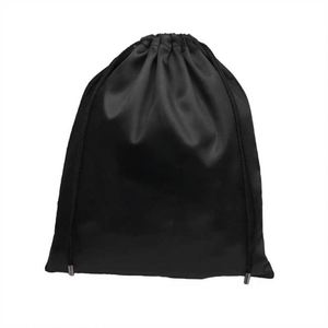 Sacs à poussière en satin noir de haute qualité avec logo personnalisé, sacs en satin de soie à cordon pour perruques, emballages pour vêtements et chapeaux, pour promotions - Product Image 1