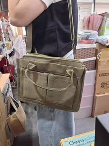 Tùy Chỉnh Tote Túi Cho Phụ Nữ Crossbody Vải Giản Dị Túi Xách Hobo Làm Việc Satchel Túi Rộng Dây Đeo Vai Hợp Thời Trang Với Logo - Product Image 6