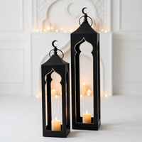 Lanternes à bougies hautes en métal noir au design mosquée, populaires auprès des fabricants, pour les décorations du Ramadan