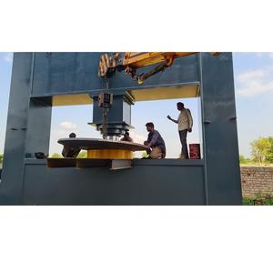 Presse hydraulique pour fond de cuve, machine industrielle lourde, formage de haute précision, fonctionnement hydraulique fluide, construction durable - Product Image 4