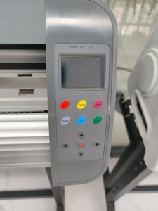 Máquina de Corte de Vinilo y TPU <span class=keywords><strong>PPF</strong></span> Teneth TH740 de Alta Calidad con Motor Servo Automático de Contorno de 24 Pulgadas, Venta Directa de Fábrica - Product Image 6