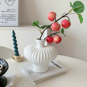 Vase en céramique Muyu Chronicles blanc et noir, décoration minimaliste moderne pour bureau, salon, meuble TV - Product Image 2
