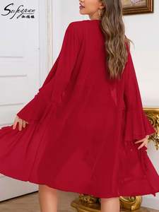 Conjunto de Pijama Sexy de Alta Gama con Encaje de Malla Transpirable y Cuello en V Profundo, Bata de Dormir para Mujer - Product Image 3