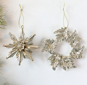 Adornos Navideños <span class=keywords><strong>de</strong></span> Lujo con Renos y Copos <span class=keywords><strong>de</strong></span> Nieve en Oro Champagne, Decoración Colgante <span class=keywords><strong>de</strong></span> PC Electrochapado para Árbol <span class=keywords><strong>de</strong></span> Navidad - Product Image 6