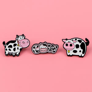 Hete Verkoop Schattige Koe Zacht Ltter Email Pin Dierlijke Melkvee Koe Spelden Badge Broche Voor Boerderij Souvenir - Product Image 6
