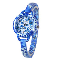 Nouvelle arrivée Marque de mode logo montres de luxe pour femmes montre-bracelet bijoux boucle bracelets