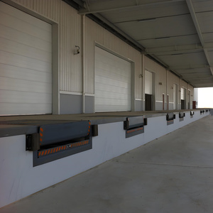 Plataforma Niveladora Hidráulica Estilo Kelley, Estructura de Acero Resistente de 8T con Borde Articulado para Operaciones de Almacén y Carga Cruzada - Product Image 5