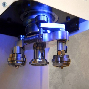 Sản phẩm mới tự động không xoay có thể niêm phong Soda tin có thể seamer tự động trà bong bóng có thể niêm phong máy - Product Image 5