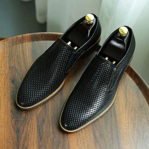 Leather Pointed <b>Toe</b> Business Casual Shoes Autumn British Luxury DesignerMen's Breathable Lightweightmens Leather Dress Shoes - Product Image 5