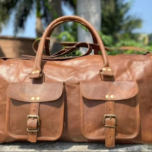 Bolsa de Viaje de Cuero Vintage Marrón, Bolsa de Fin de Semana Hecha a Mano, Equipaje de Mano de Gran Capacidad - Product Image 1